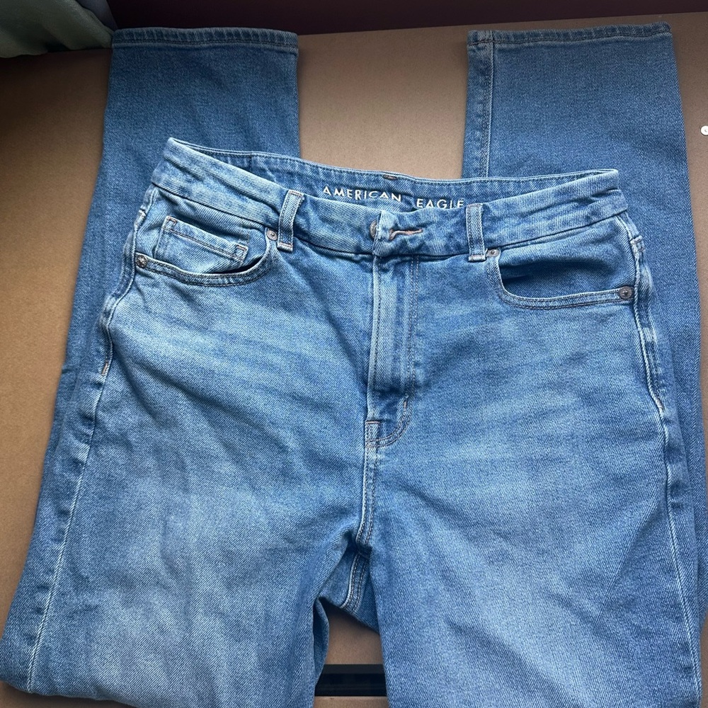 AE Stretch Curvy Mom Jean- Medium Vintage Wash